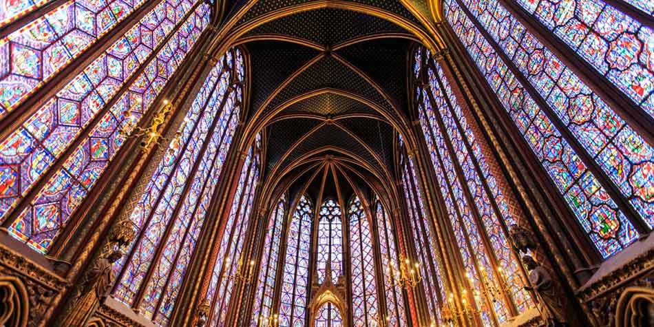 Saint Chapelle es la máxima expresión del gótico francés, no te la pierdas!