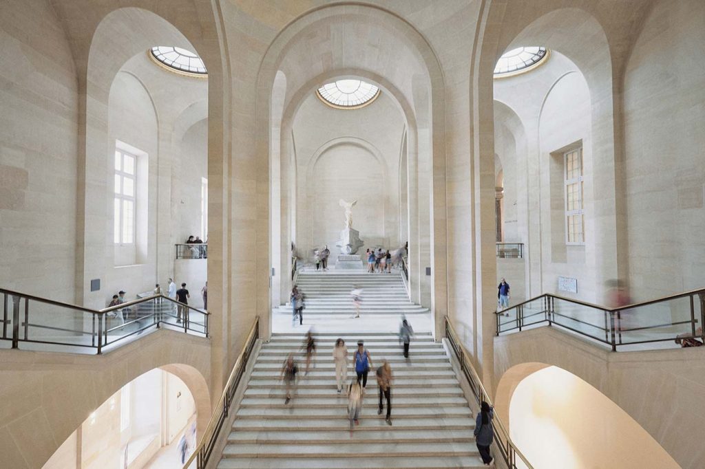 Visitar el museo del Louvre en París Loca Suelta en París.
