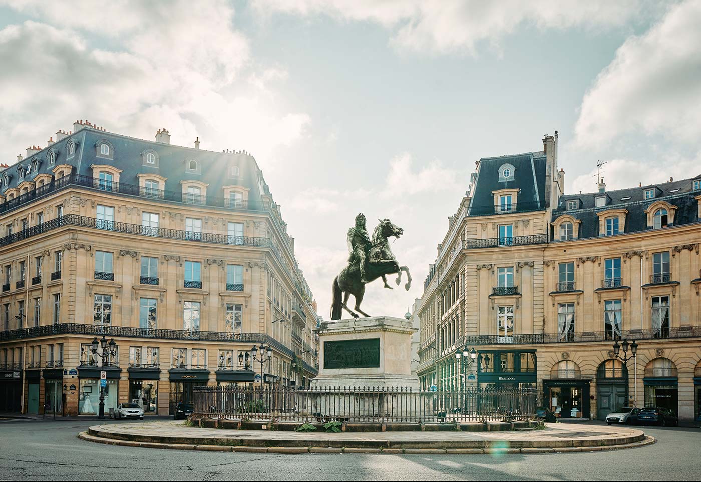 Qué ver en París, La plaza de las Victorias
